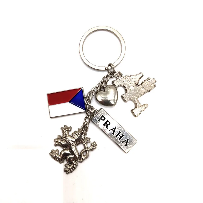 Schlüsselanhänger mit Prag-Motiv – Beispiel für ein Touristensouvenir
