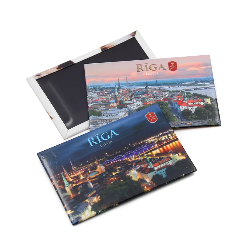 Fridge magnet with a Riga motif — example of a tourist souvenir