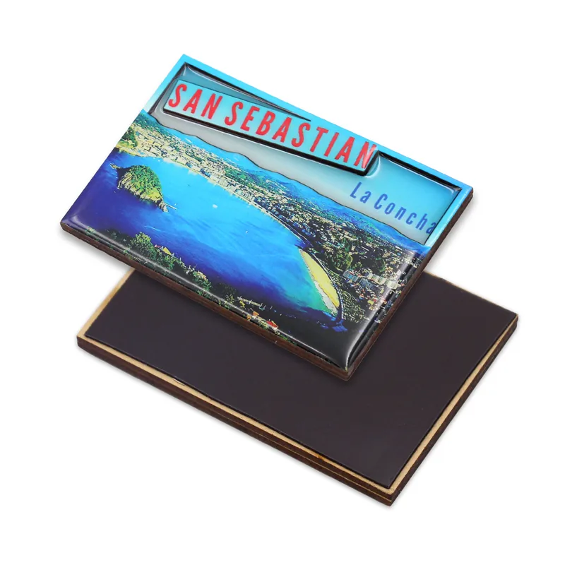 Fridge magnet · San Sebastián Fridge magnet with a San Sebastián motif — example of a tourist souvenir