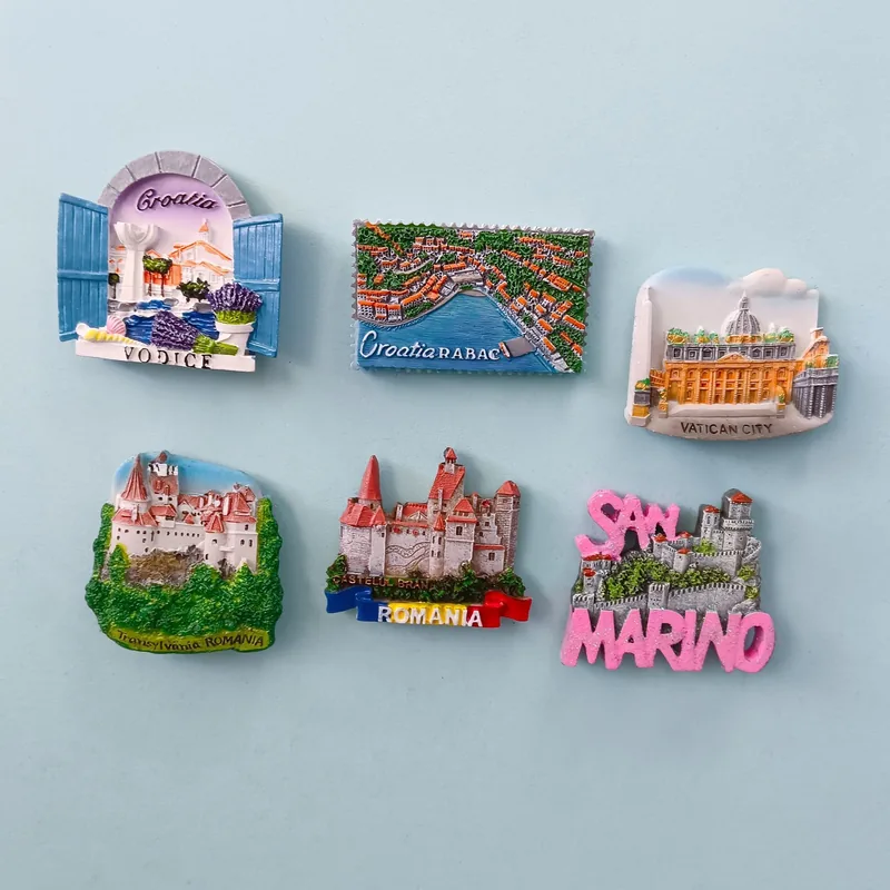 Fridge magnet with a Vatican City motif — example of a tourist souvenir
